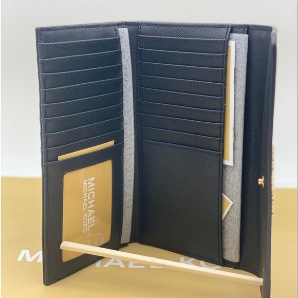 Michael Kors Trifold Wallet Black Color - Picture 4 of 7